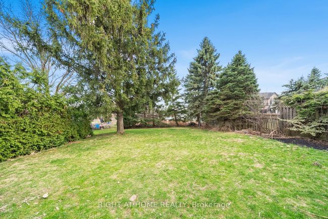 93 Pemberton Rd, House other with 6 bedrooms, 5 bathrooms and 6 parking in Richmond Hill ON | Image 49