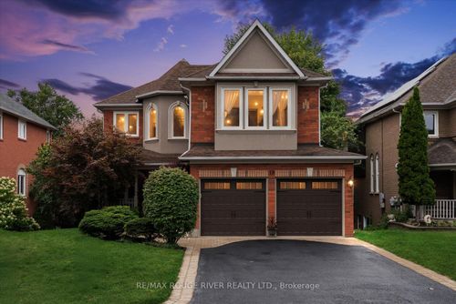 19 Gilchrist Crt, Whitby, ON, L1R2P3 | Card Image