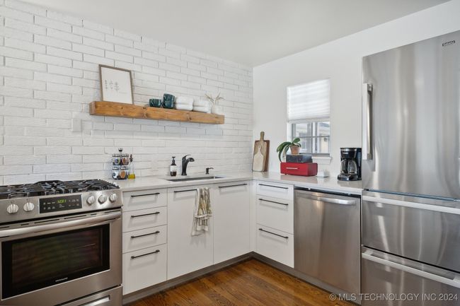 APT-15 - 1107 45 Th Pl, Condo with 2 bedrooms, 2 bathrooms and null parking in Tulsa OK | Image 7