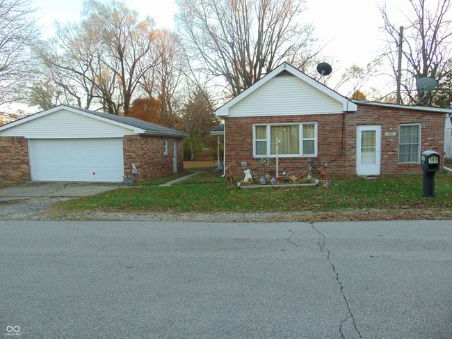 137 E Vine St, House other with 2 bedrooms, 2 bathrooms and null parking in Jamestown IN | Image 20
