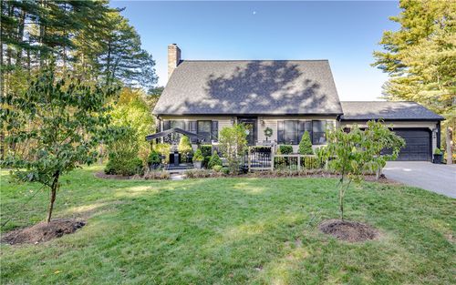 140 Ross Rd, Pascoag, RI, 02859-2640 | Card Image