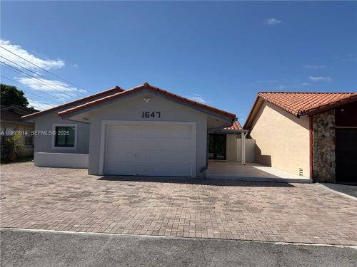1647 Sw 136th Pl, Miami, FL, 33175-1052 | Card Image