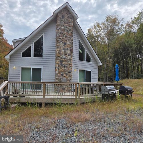 62 Johnson Ln, Albrightsville, PA, 18210-2506 | Card Image