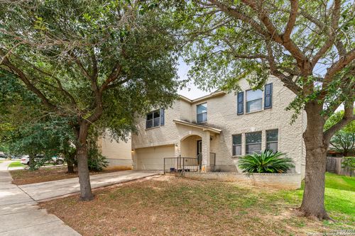 6743 Spearwood, Live Oak, TX, 78233-5473 | Card Image