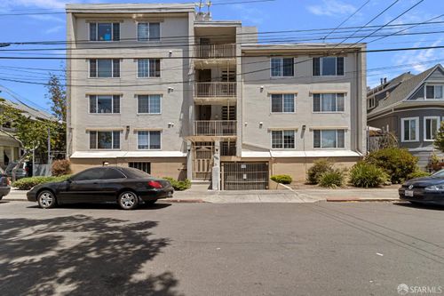 484 37th Street, Oakland, CA, 94609 | Card Image