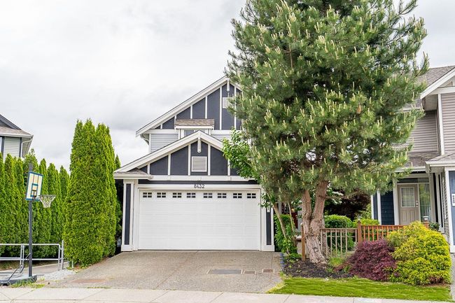 8432 209 Street, House other with 4 bedrooms, 3 bathrooms and 4 parking in Langley BC | Image 1