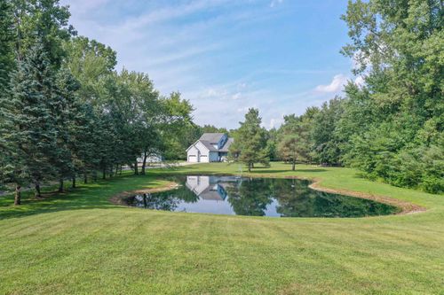 6127 E Potter Rd, Davison, MI, 48423-9526 | Card Image