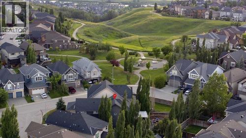 36 Cranarch Bay Se, Calgary, AB, T3M0W6 | Card Image