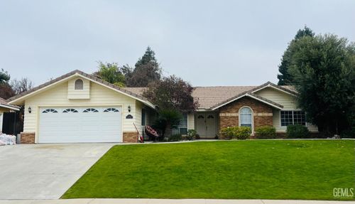 3311 Petite Sirah St, Bakersfield, CA, 93306-1881 | Card Image