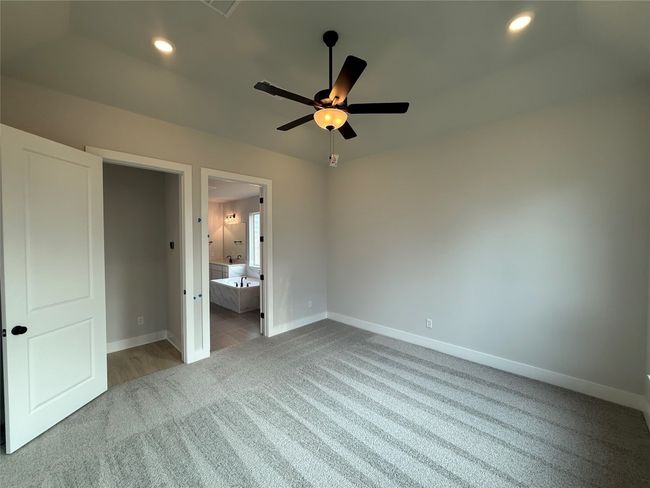Primary Bedroom | Image 11