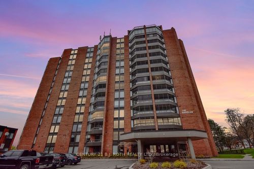 405-181 Collier St, Barrie, ON, L4M5L6 | Card Image