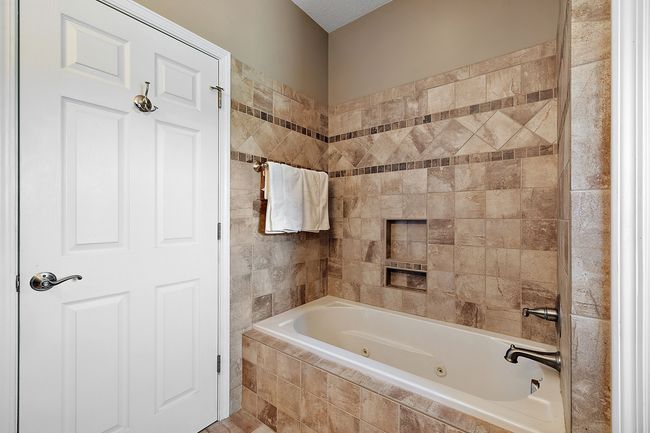 12700 Shaffer Rd, House other with 4 bedrooms, 4 bathrooms and null parking in Springfld Twp MI | Image 55