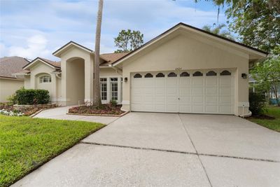 6427 Weatherwood Circle, House other with 4 bedrooms, 2 bathrooms and null parking in Wesley Chapel FL | Image 2