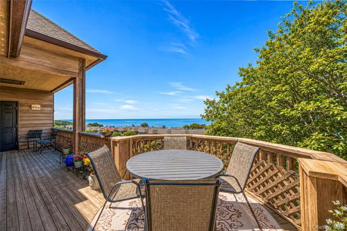 103 Fox Hill Dr, Baiting Hollow, NY, 11933 | Card Image