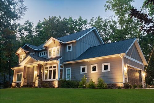 401 Promontory Rdg, Seneca, SC, 29672-8009 | Card Image