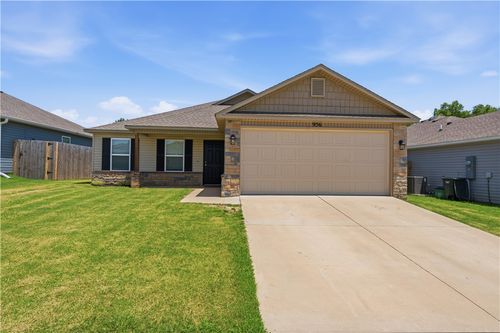 956 S Brambling Lane, Fayetteville, AR, 72701 | Card Image