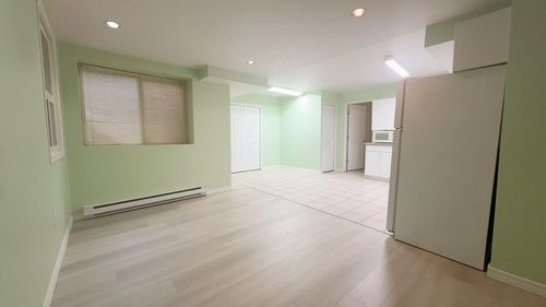 2387 Dawes Hill Road, Coquitlam, BC, V3K6T2 | Card Image