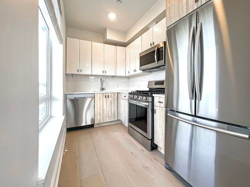 apt-410-917 Bennington St, Boston, MA, 02128-4961 | Card Image