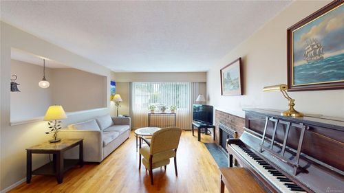 459 Carson Rd, Colwood, BC, V9C2C4 | Card Image