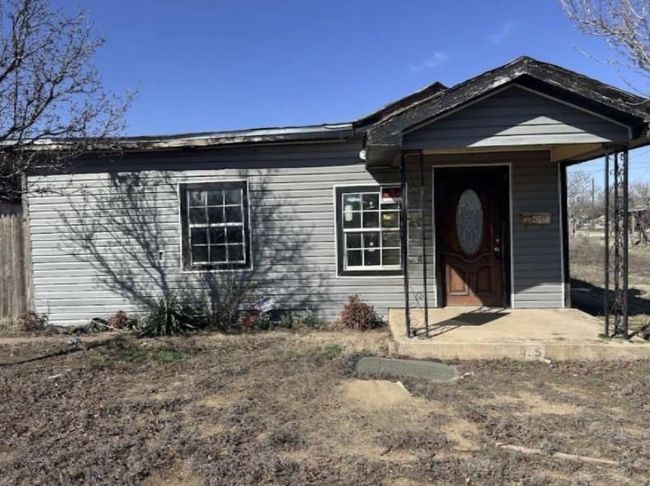 425 N Dwight St, House other with 3 bedrooms, 1 bathrooms and 1 parking in Pampa TX | Image 6