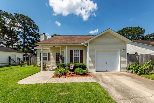 117 Coventry Rd, Summerville, SC, 29486-8239 | Card Image