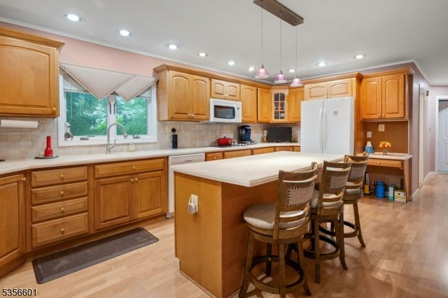 61 Fieldcrest Rd, House other with 5 bedrooms, 3 bathrooms and null parking in Parsippany NJ | Image 11
