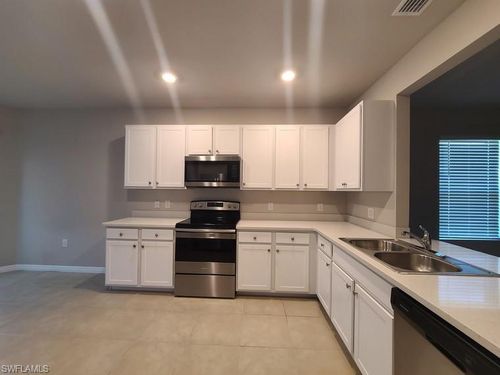 3153 Cozumel Ct, Cape Coral, FL, 33909-5438 | Card Image