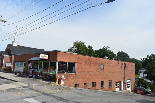 202 Third Ave W, Carthage, TN, 37030 | Card Image