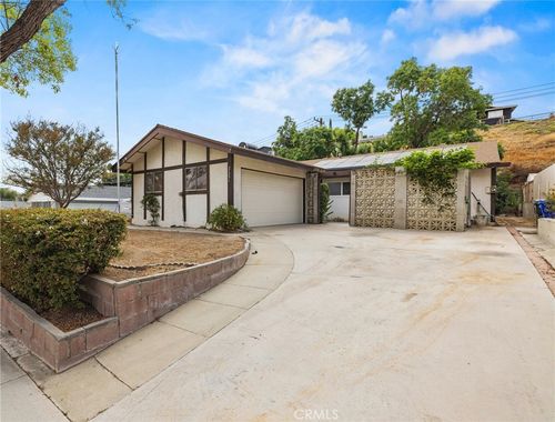 27231 Cabrera Ave, Saugus, CA, 91350-2127 | Card Image