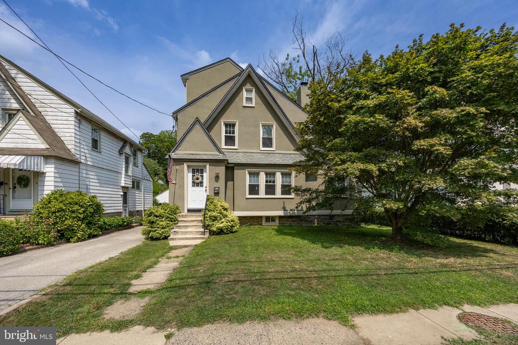 Naylors Run Rd, Havertown, PA 19083