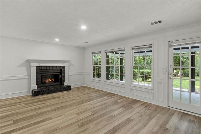 4220 Singing Post Ln Ne, House other with 5 bedrooms, 3 bathrooms and 2 parking in Roswell GA | Image 10