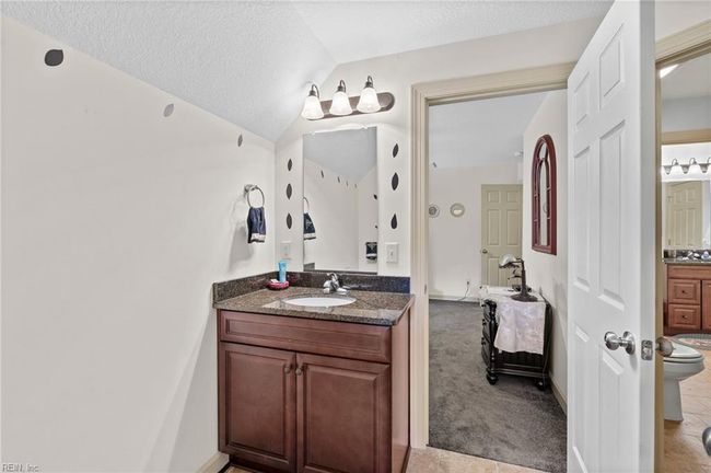 2234 Creekway Dr, House other with 5 bedrooms, 5 bathrooms and null parking in Smithfield VA | Image 37