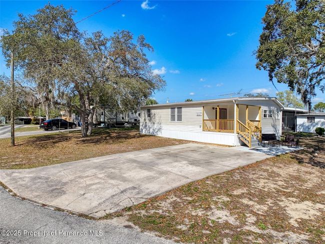 9339 Bob Cat Dr, House other with 3 bedrooms, 1 bathrooms and null parking in WEEKI WACHEE FL | Image 22