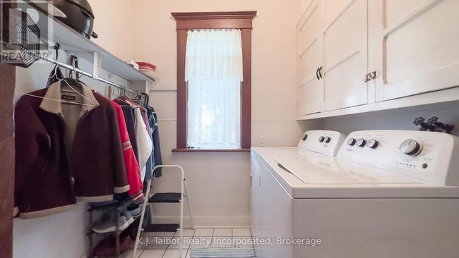 81258 D Bissets Hill, House other with 5 bedrooms, 3 bathrooms and 3 parking in Goderich ON | Image 26