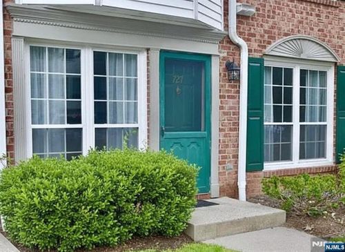 727 Pepperidge Rd, Mahwah, NJ, 07430-3451 | Card Image