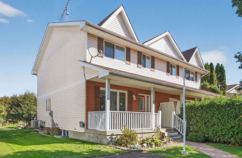 54 Rowan Dr, Morrisburg, ON, K0C1X0 | Card Image