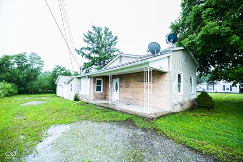 315 E Seward St, Russiaville, IN, 46979-3502 | Card Image