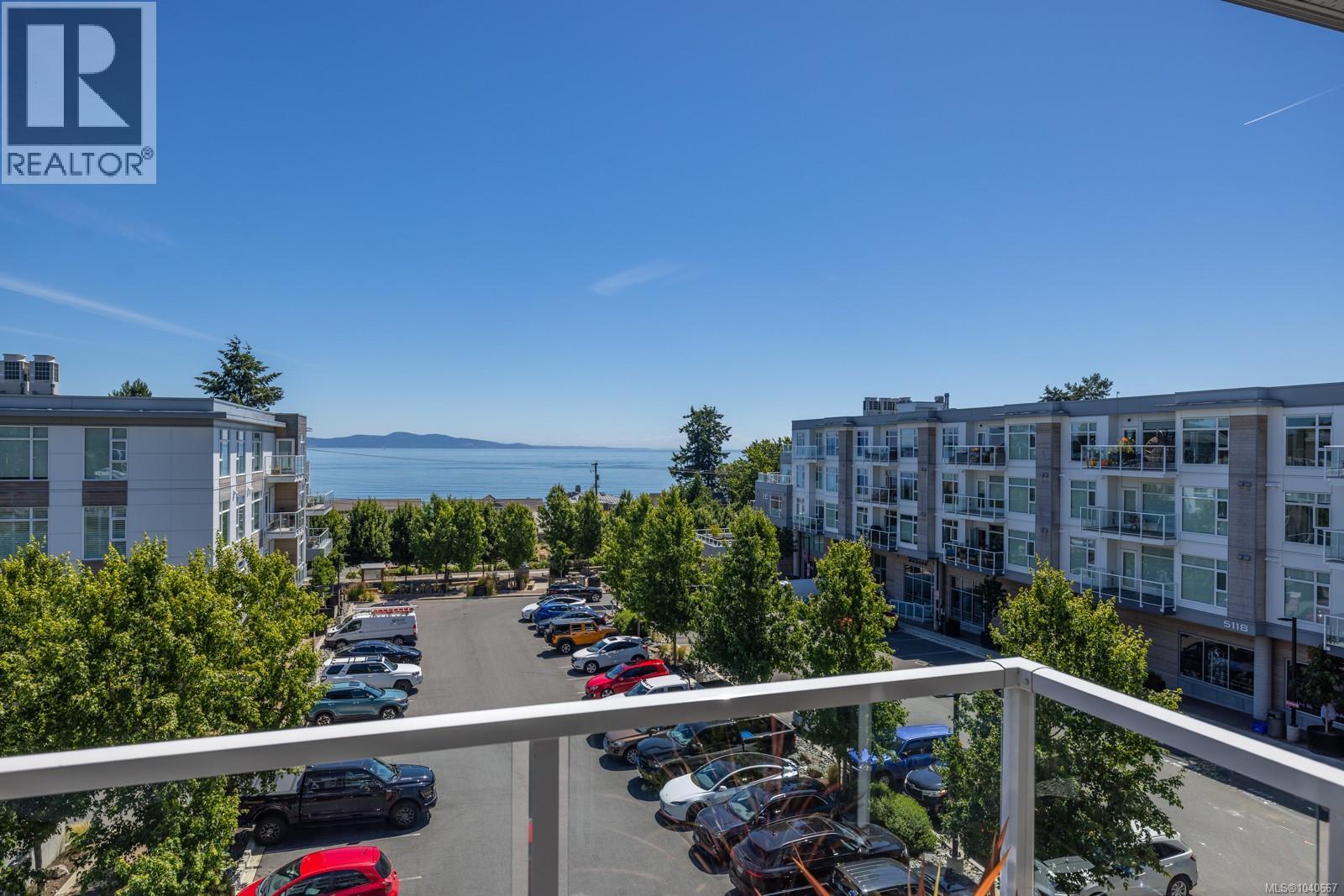 Residential in Saanich 5