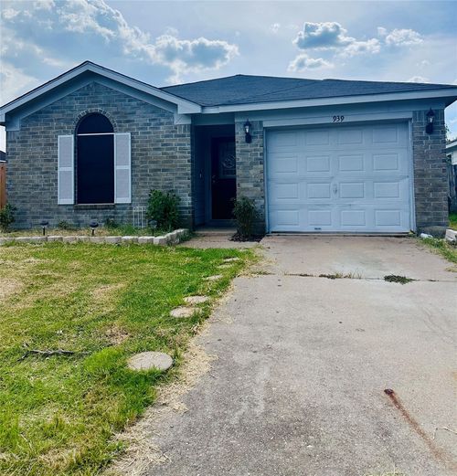 939 Leadenhall Cir, Channelview, TX, 77530-4737 | Card Image