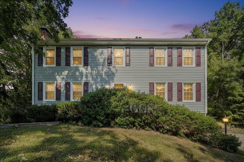 5651 N Lake Dr, Roanoke, VA, 24019-2537 | Card Image