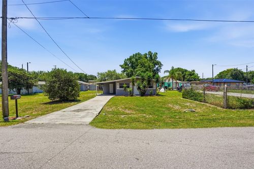 3214 Avenue Q Nw, WINTER HAVEN, FL, 33881-2016 | Card Image