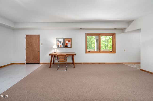 Lower Level Living Room | Image 31