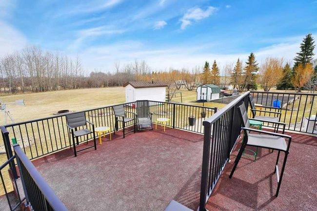 37549 781 Highway, Home with 5 bedrooms, 2 bathrooms and 8 parking in Rural Red Deer County AB | Image 3