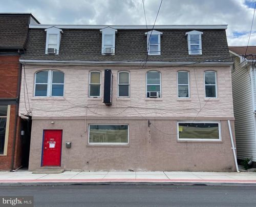 10-128 S Main St, SPRING GROVE, PA, 17362-1018 | Card Image