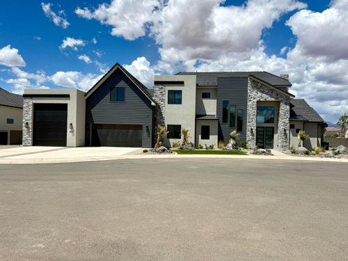 422 W Lamond Cir, Washington, UT, 84780-3644 | Card Image