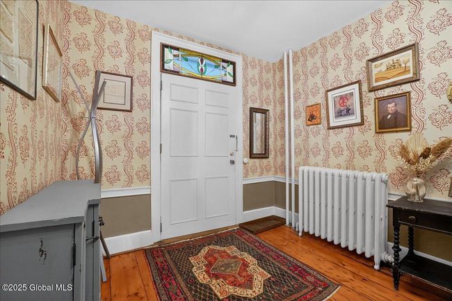 1575 New Scotland Rd, House other with 4 bedrooms, 3 bathrooms and 10 parking in Slingerlands NY | Image 4