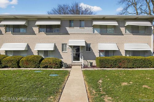 apt-47-5946 Alan Dr, Brighton, MI, 48116-8351 | Card Image