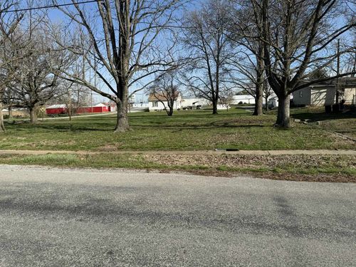 000 N Emma St, Christopher, IL, 62822 | Card Image