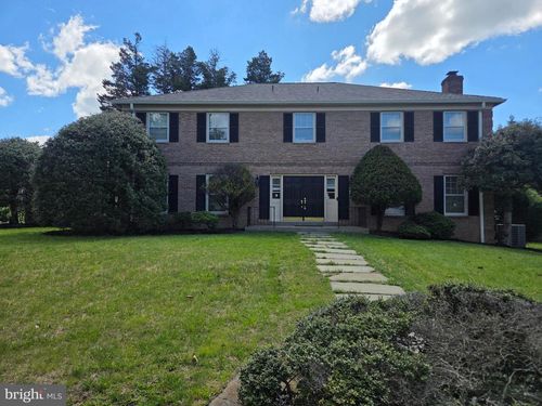 1209 Perry William Dr, MCLEAN, VA, 22101-2320 | Card Image