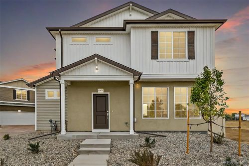 46585 Sunflower Ln, Bennett, CO, 80102-8849 | Card Image